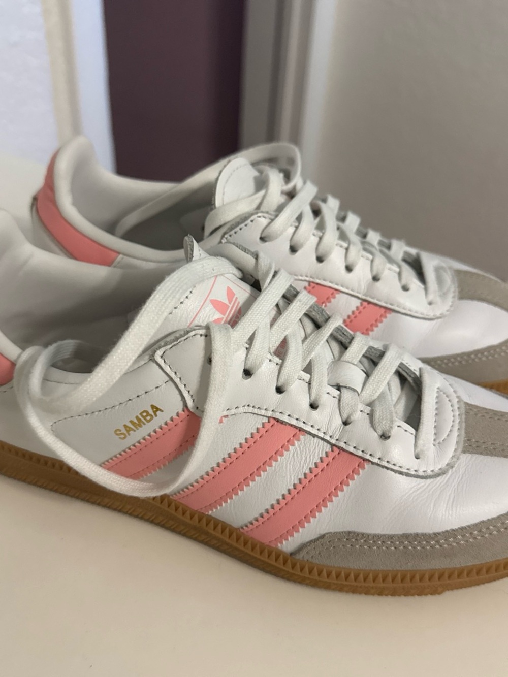 adidas Samba Women's White & Pink Leather Trainers